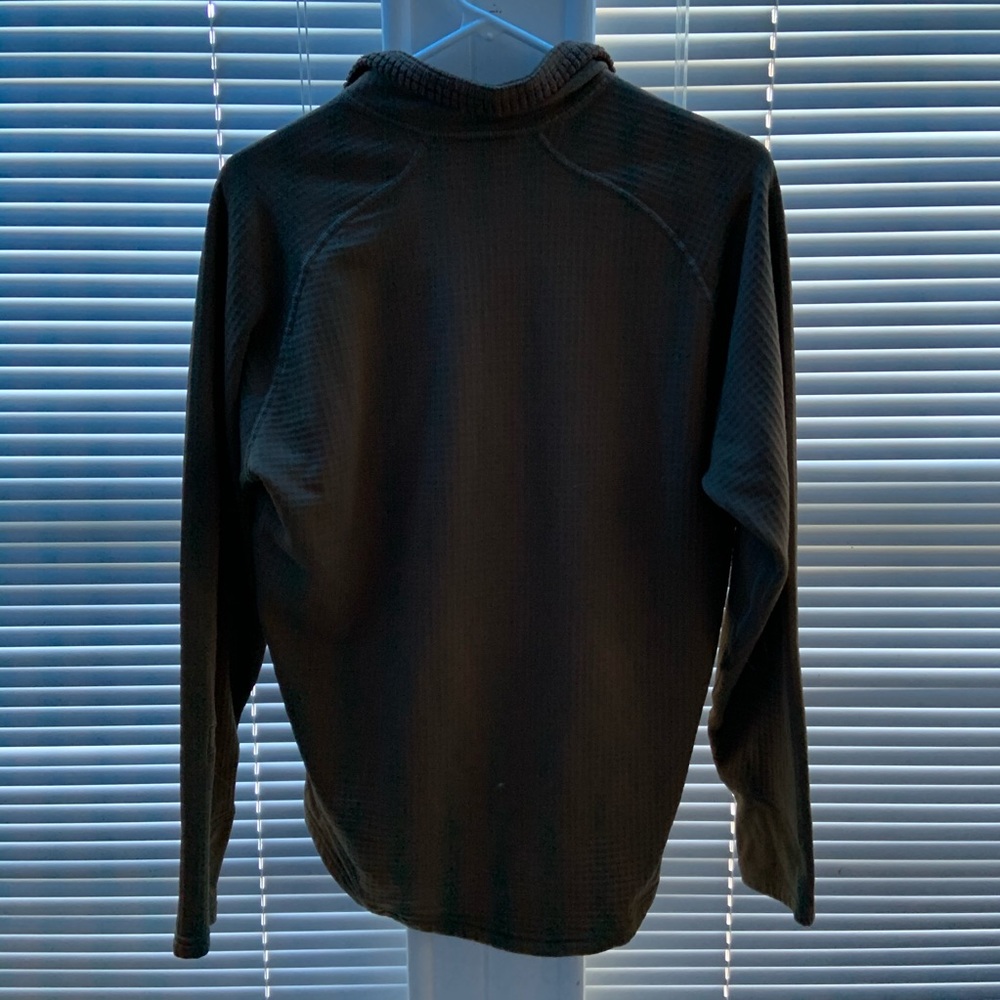 pullover - Picture 2 of 2
